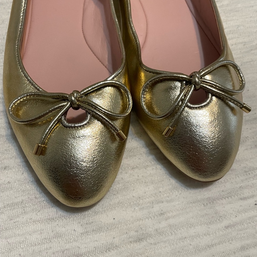 NEW Stuart Weitzman Gold Ballet Flats